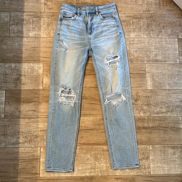American Eagle Outfitters Denim - American Eagle mom straight Jean – stretch